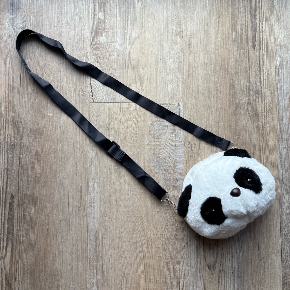Panda Plush Crossbody Bag